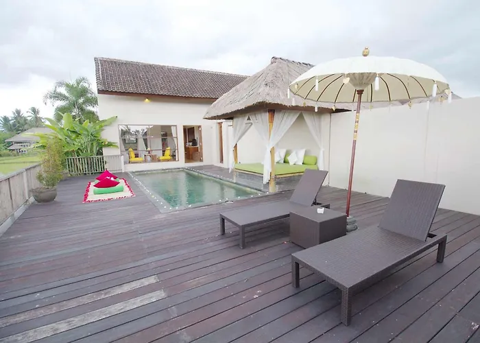 Villa Alam Puisi
