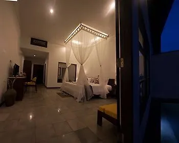 Alam Puisi Villa